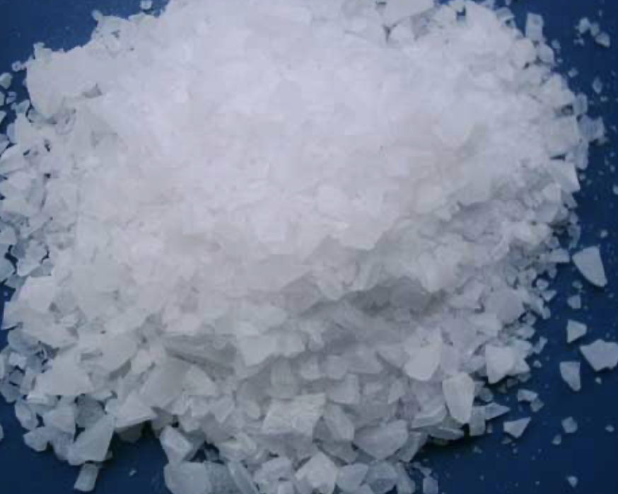Aluminum Sulfate Flake Close up