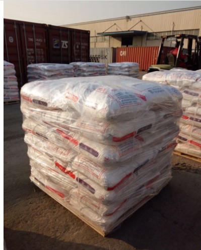 Caustic soda pearls for sale at Camachem