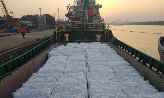 Some Civilian Uses of Ammonium Nitrate