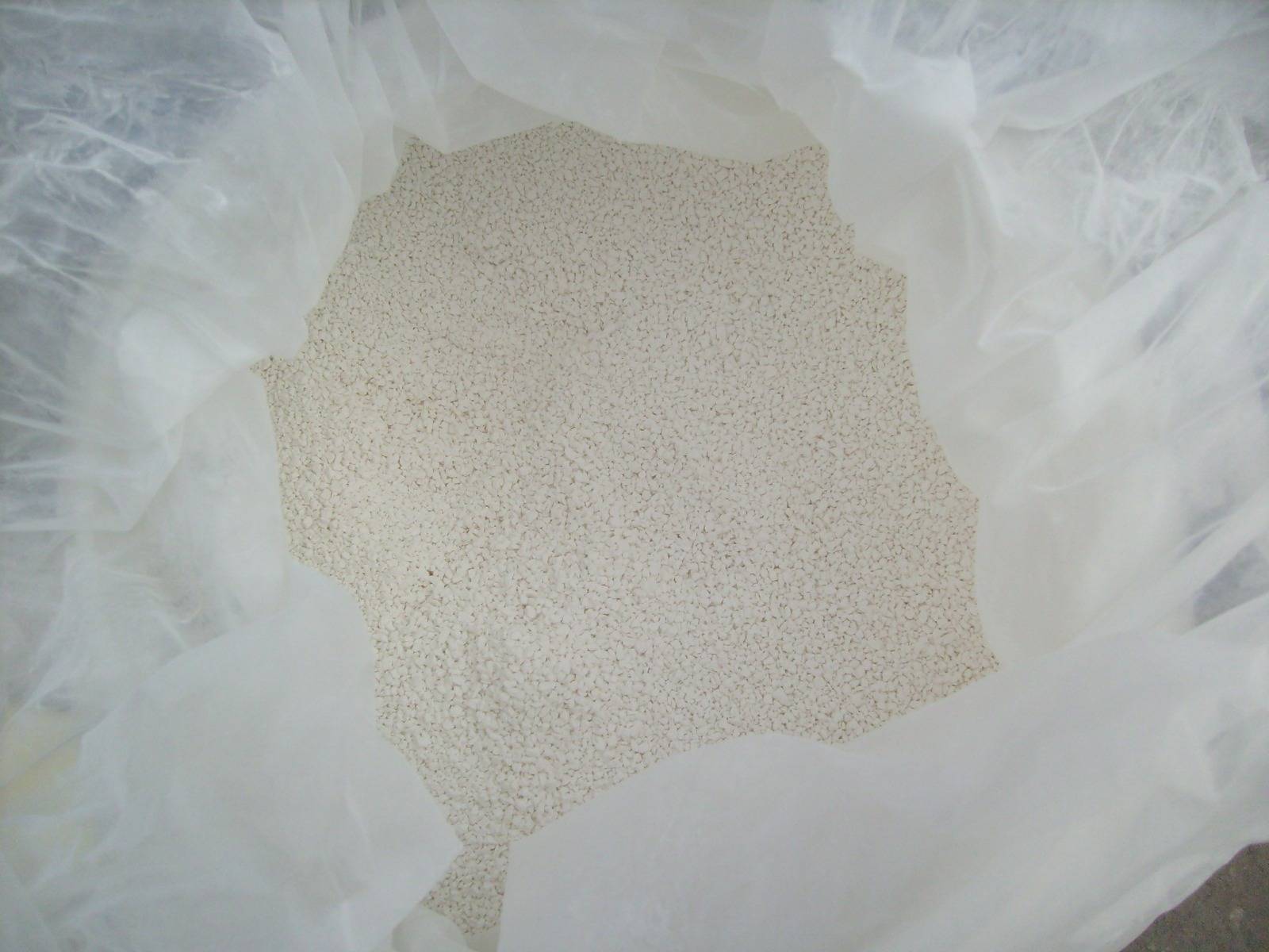 Trichloroisocyanuric Acid powder as pool and spa chemical