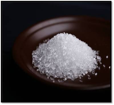 Close up of magnesium sulfate crystals 