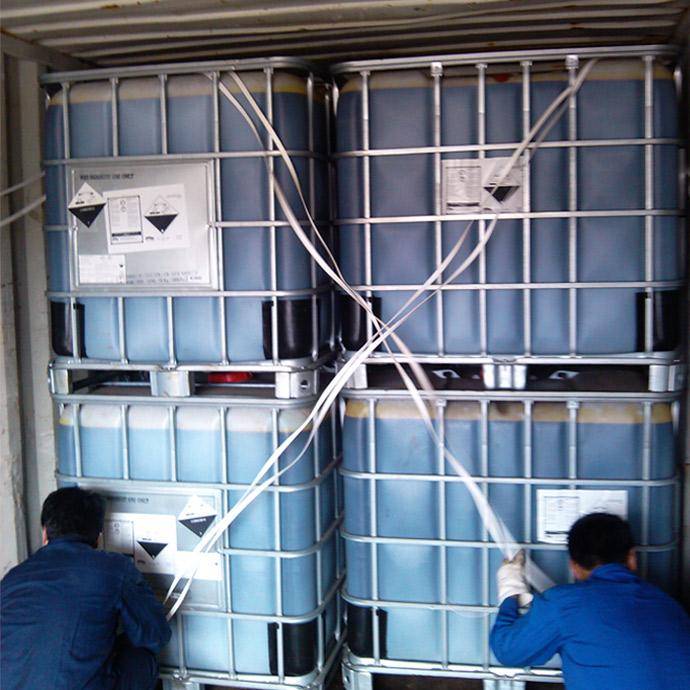 Camachem's team loading TIPA 85 for shipment