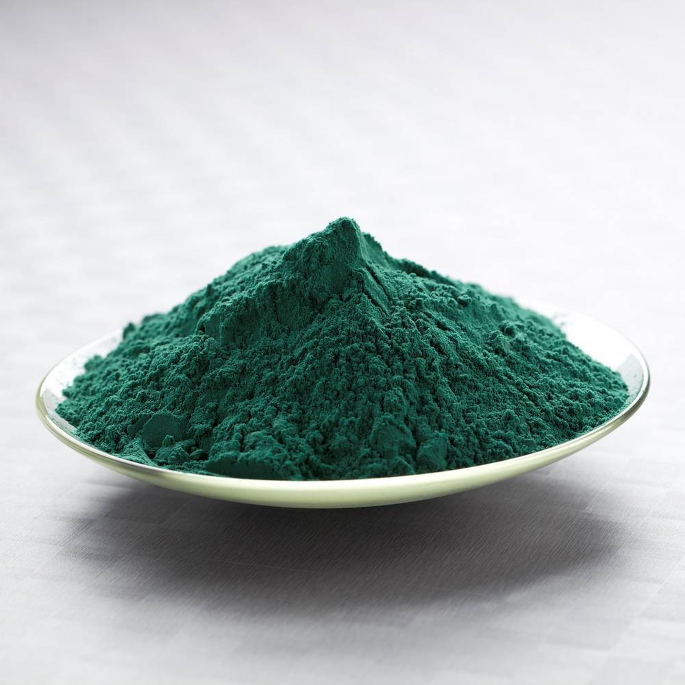 close up of solid chromium sulfate
