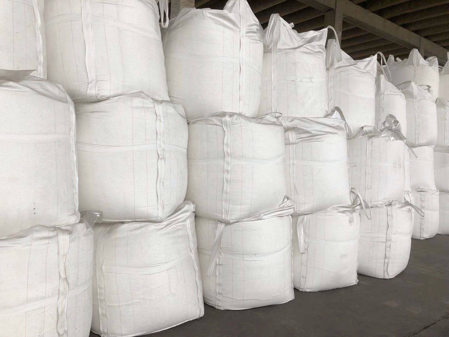 Industrial bulk sodium metabisulfite in 1000kg jumbo bags at Camachem warehouse for export.