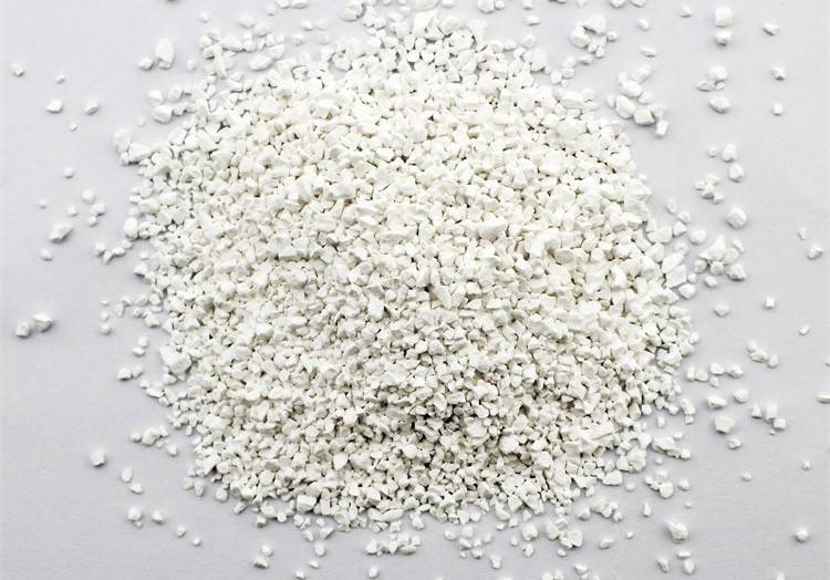 Sodium Dichloroisocyanurate Dihydrate as pool and spa chemical