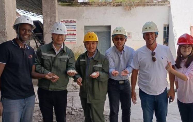 CAMACHEM team with our Australian Client, coordinating with verified chemical suppliers in China for immediate production