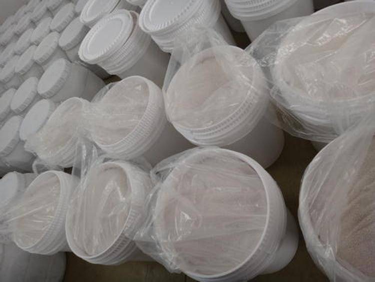 Calcium Hypochlorite as pool and spa chemical