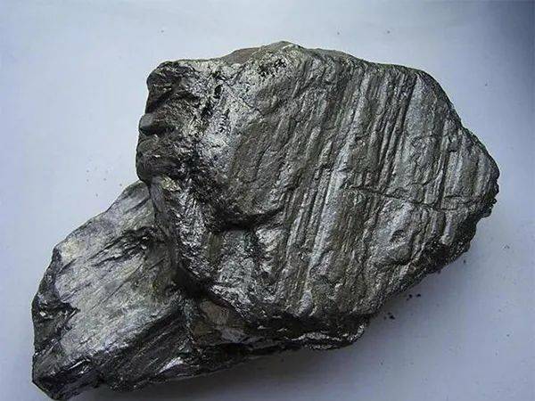 High-purity natural graphite for lithium-ion battery anodes 